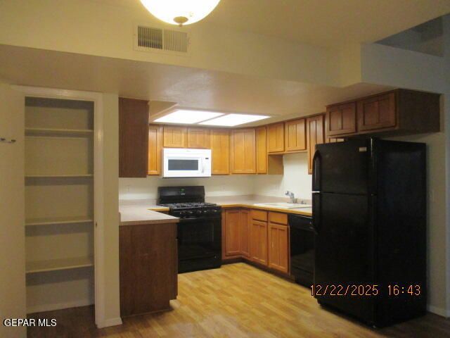 7572 LE CONTE Drive A, El Paso, TX 79912