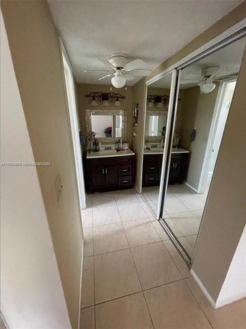 9460 Live Oak Place 309, Davie, FL 33324