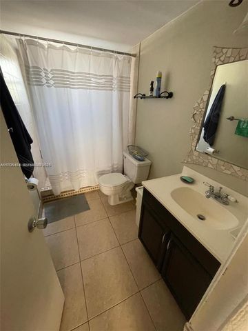 9460 Live Oak Place 309, Davie, FL 33324