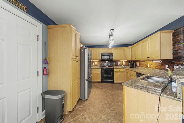 1151 Pine Cross Drive, Mount Pleasant, NC 28124