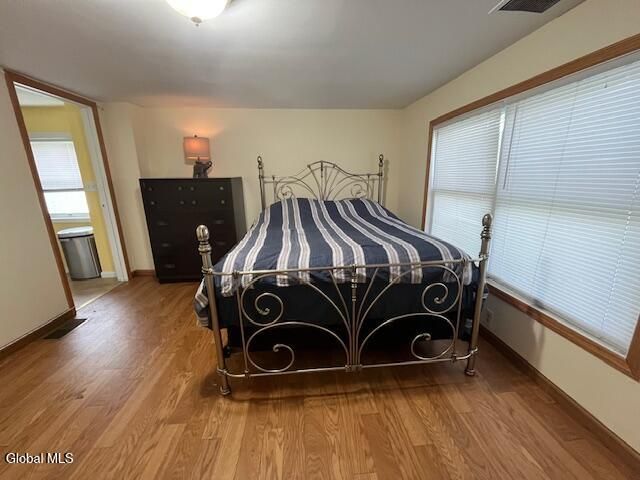 12 Cottage Lane, Bethlehem, NY 12158