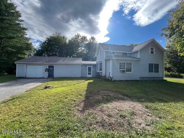 12 Cottage Lane, Bethlehem, NY 12158