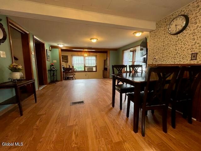 12 Cottage Lane, Bethlehem, NY 12158