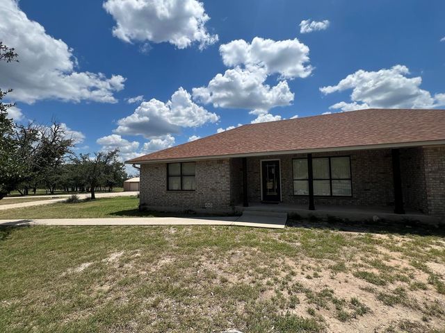 5078 Friedrich Rd, Fredericksburg, TX 78624