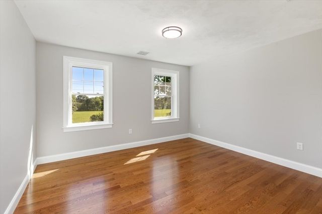 150 Nashua Rd, Dracut, MA 01826