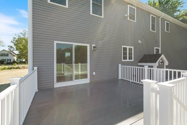 150 Nashua Rd, Dracut, MA 01826