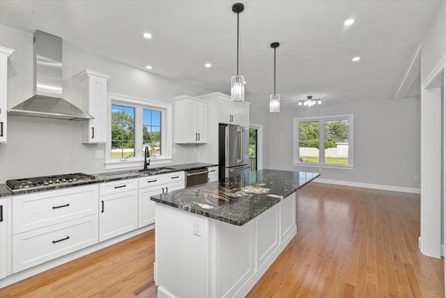 150 Nashua Rd, Dracut, MA 01826