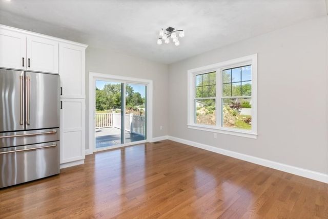 150 Nashua Rd, Dracut, MA 01826