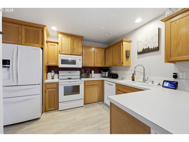 39307 WOODBURY Way, Sandy, OR 97055
