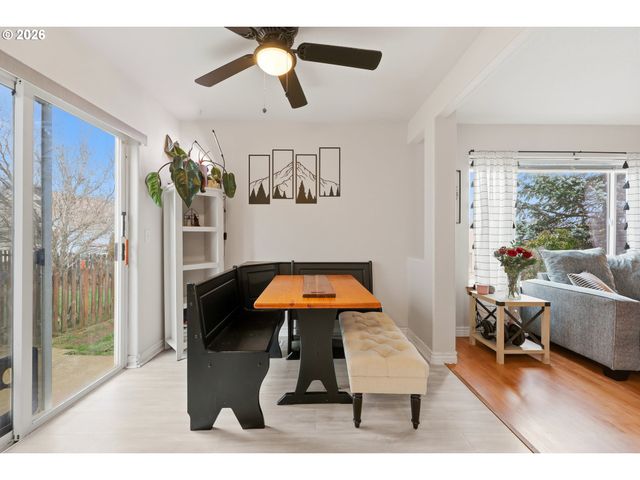 39307 WOODBURY Way, Sandy, OR 97055