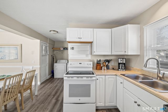 116 College Place, Fairfield, CT 06824