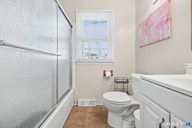 116 College Place, Fairfield, CT 06824