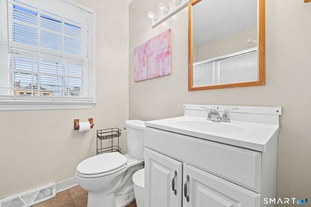 116 College Place, Fairfield, CT 06824