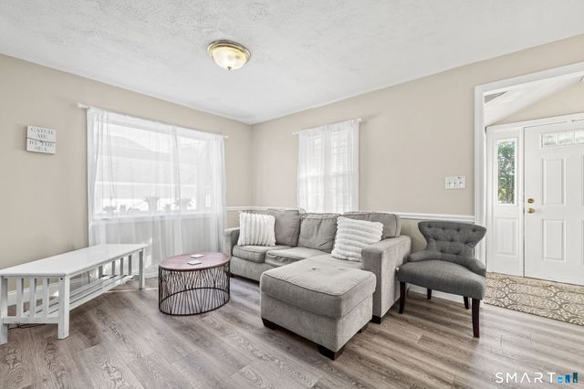 116 College Place, Fairfield, CT 06824