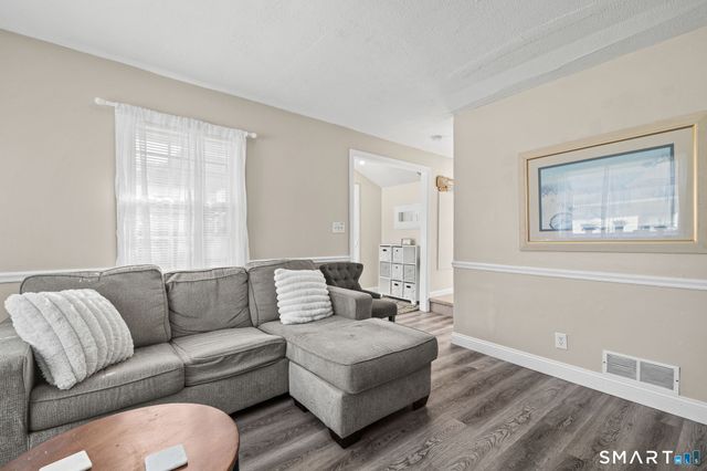 116 College Place, Fairfield, CT 06824