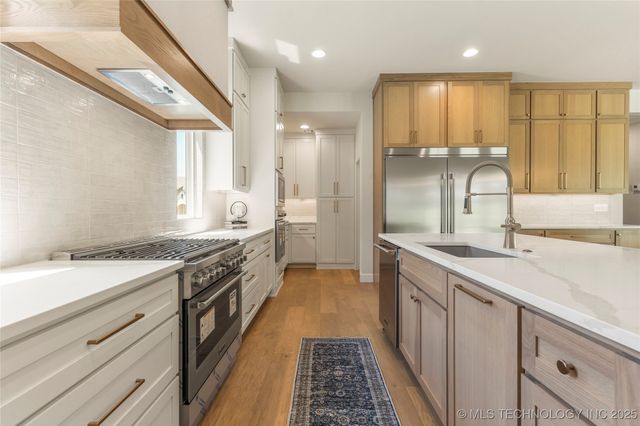 17822 E Patriot Drive, Owasso, OK 74055