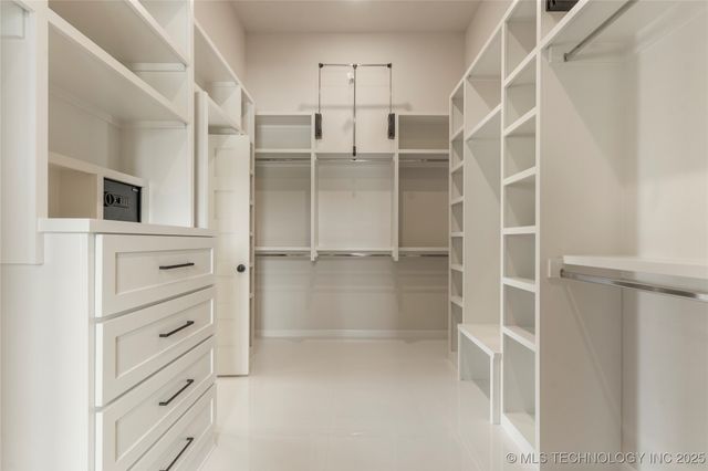 17822 E Patriot Drive, Owasso, OK 74055