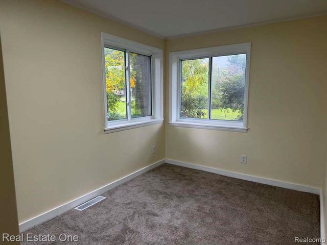 1131 Kettering Street, Burton, MI 48509