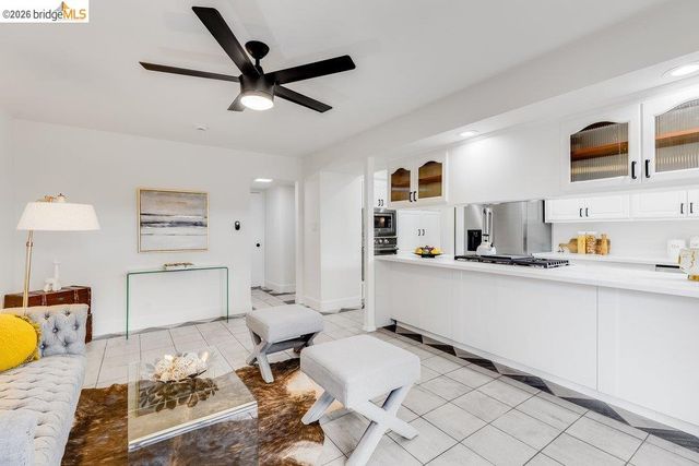 1298 Ribbon St, Foster City, CA 94404