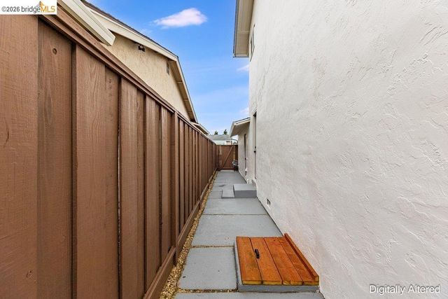 1298 Ribbon St, Foster City, CA 94404