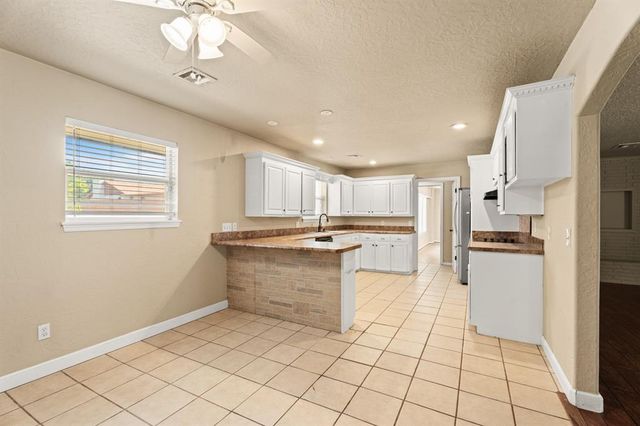 4600 NW 62nd Street, Oklahoma City, OK 73122