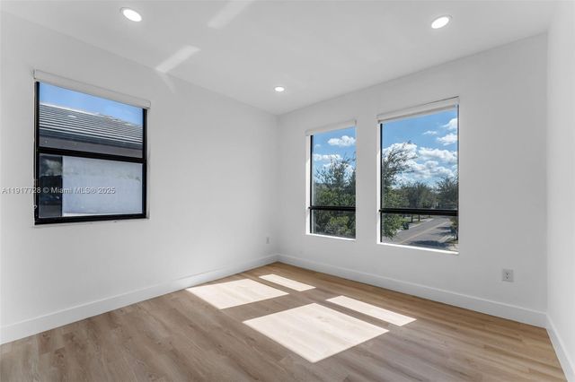 16175 SW 136th Ter, Miami, FL 33196