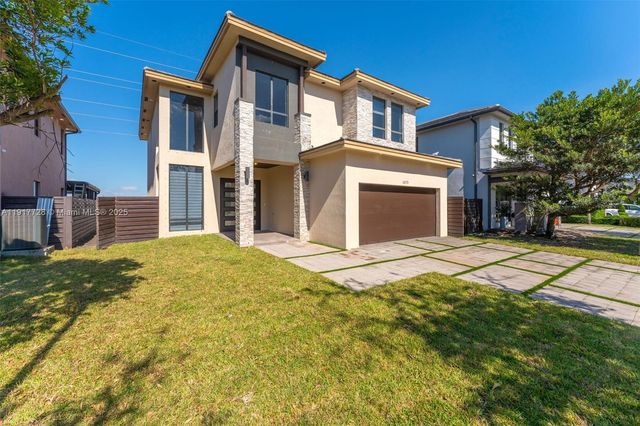 16175 SW 136th Ter, Miami, FL 33196