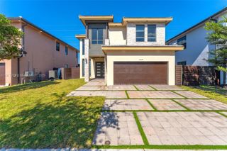 16175 SW 136th Ter, Miami, FL 33196