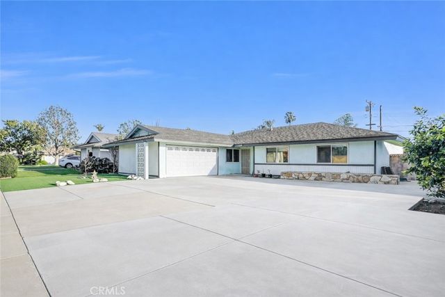 1100 E Michelle Street, West Covina, CA 91790