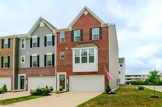 34615 Ethan Way, Willoughby, OH 44094