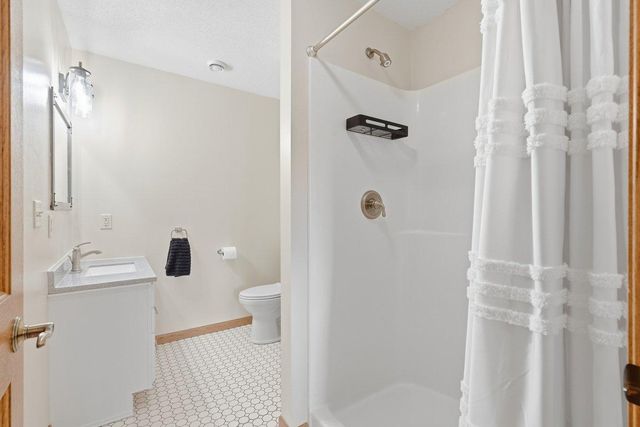 320 Willink Drive, Baldwin, WI 54002