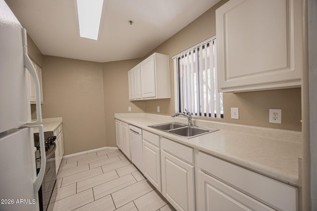 1287 N ALMA SCHOOL Road 138, Chandler, AZ 85224