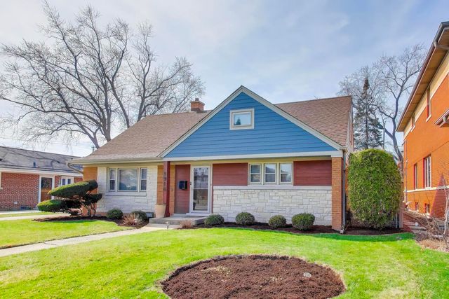 1916 Courtland Avenue, Park Ridge, IL 60068