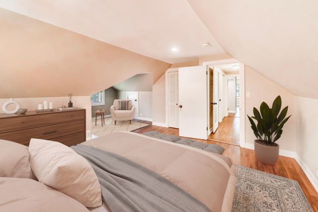 1916 Courtland Avenue, Park Ridge, IL 60068