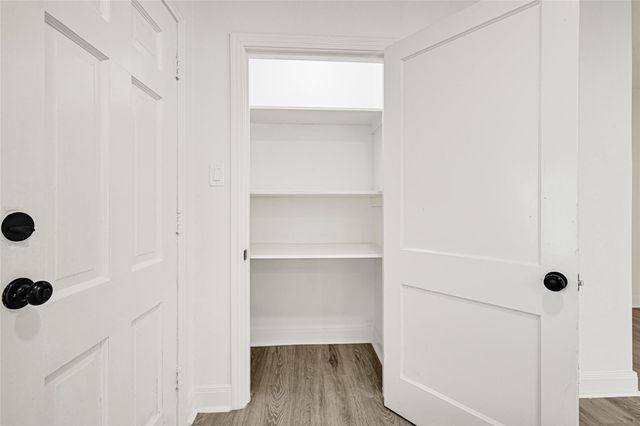 1202 N Roberson Street, Conroe, TX 77301