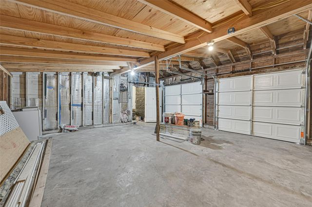 1202 N Roberson Street, Conroe, TX 77301