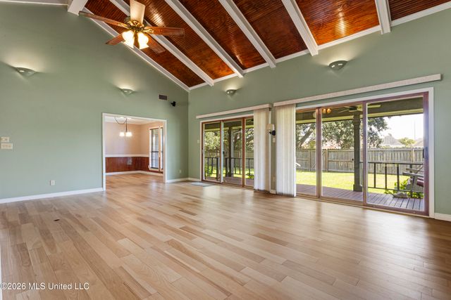 428 Cove Drive, Biloxi, MS 39531