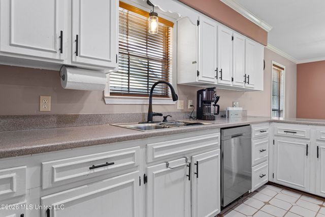 428 Cove Drive, Biloxi, MS 39531