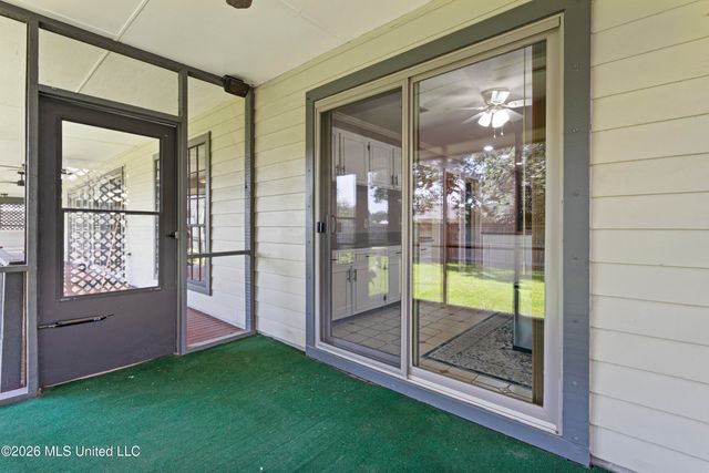 428 Cove Drive, Biloxi, MS 39531
