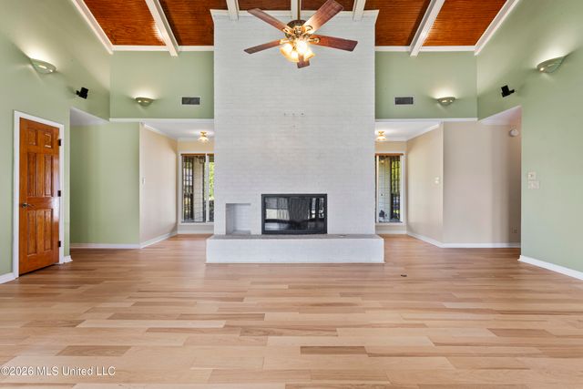 428 Cove Drive, Biloxi, MS 39531