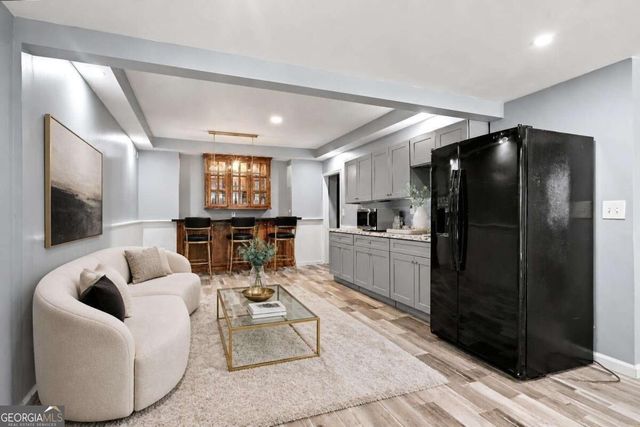 205 Harbor Lakes Way, Fayetteville, GA 30215