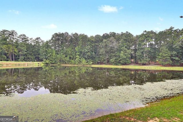 205 Harbor Lakes Way, Fayetteville, GA 30215