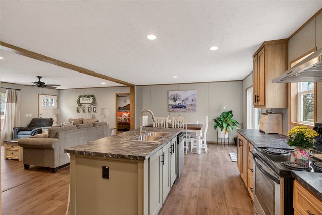 8281 Shirley Francis Road, Shreveport, LA 71129