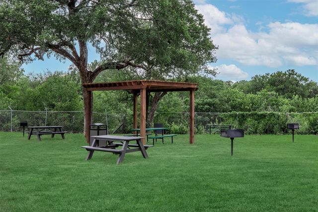 3001 Jane Lane 102, Haltom City, TX 76117