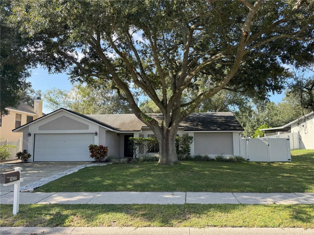 1037 MCKINNON AVENUE, Oviedo, FL 32765