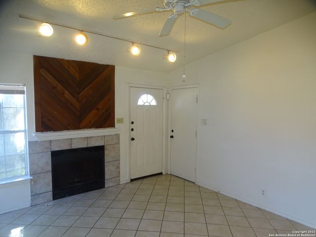 9819 Valley Villa, San Antonio, TX 78250