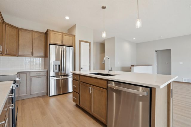 2715 Autumn Woods Drive, Cedar Falls, IA 50613