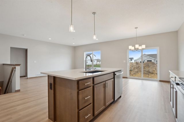 2715 Autumn Woods Drive, Cedar Falls, IA 50613