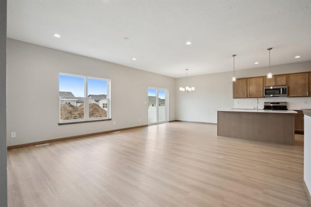 2715 Autumn Woods Drive, Cedar Falls, IA 50613