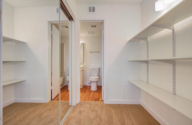 12203 Sandpiper Drive 122, Houston, TX 77035